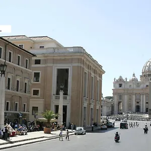 Palazzo Cardinal Cesi 4*, Rome Italy